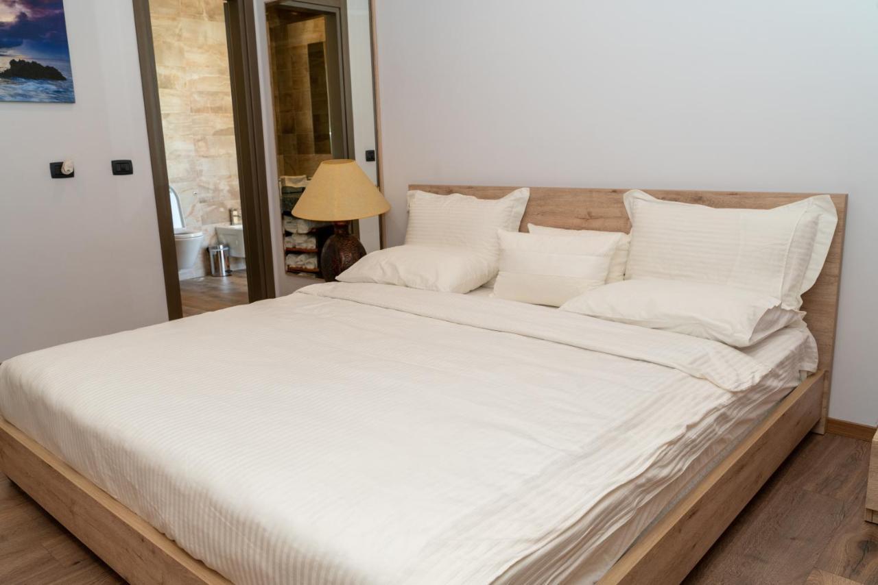 Limani Deluxe Apartment 3 Саранда Екстер'єр фото